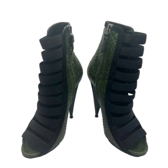 Gucci Python Snakeskin S/S 2014 Runway Booties SZ 36.5 - Picture 2 of 10
